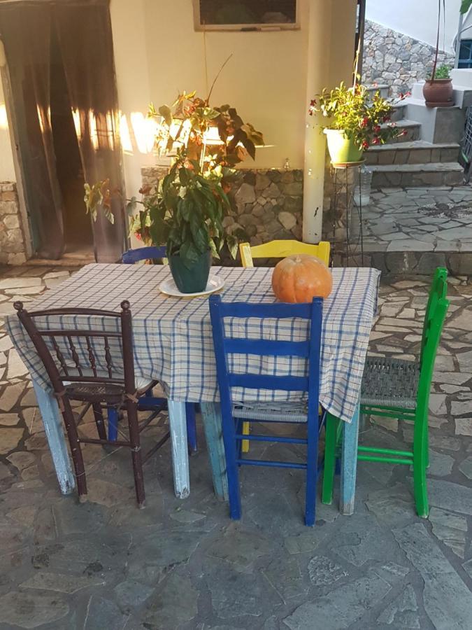 Villa Irini House à Arménoi Extérieur photo