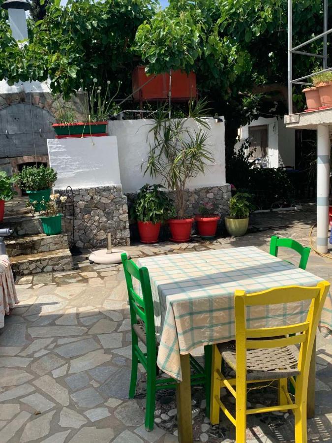 Villa Irini House à Arménoi Extérieur photo